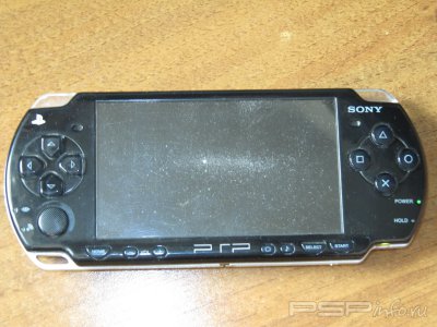 []  PSP Slim(6.39ME)+SProDuo Mark2 16GB+ AV component Cable+ UMD Medal of Honor Heroes 3000