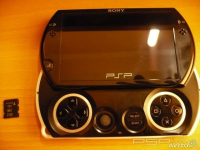 Продано PSP GO