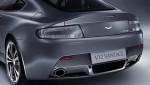 Ҹ- Aston Martin