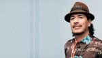 Carlos Santana