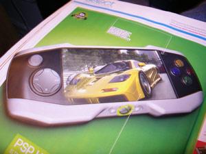 XBOX Portable    Sony PSP