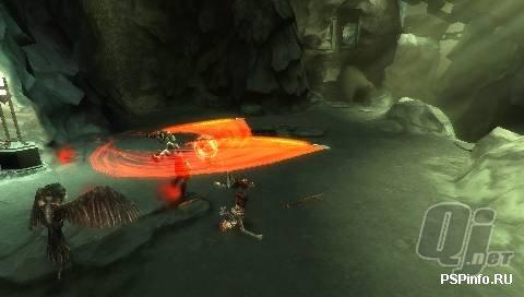  God of War: Chains of Olympus