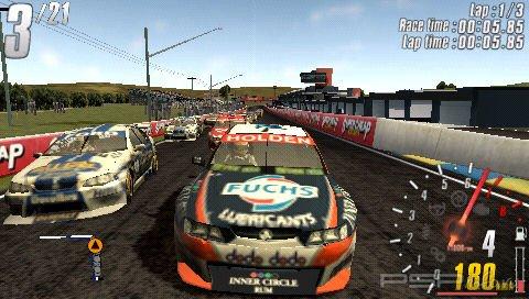V8 Supercars 3: Shootout [ENG]