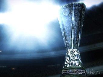 Konami    Pro Evolution Soccer